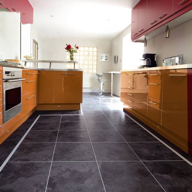 Graphite CC06| Karndean Da Vinci |Kitchen| Best at Flooring