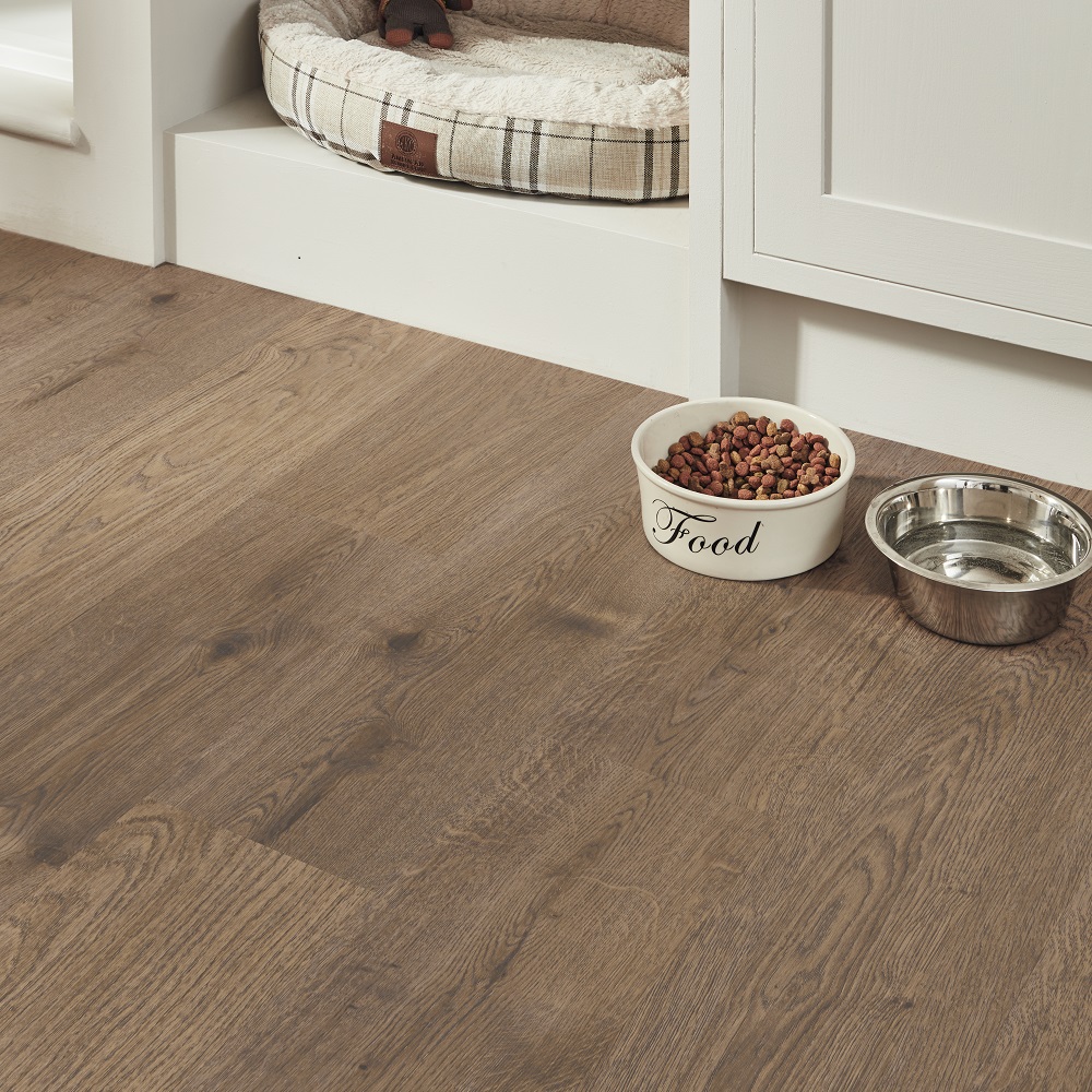 Karndean Korlok Smoked Butternut RKP8107 | Laundry Room