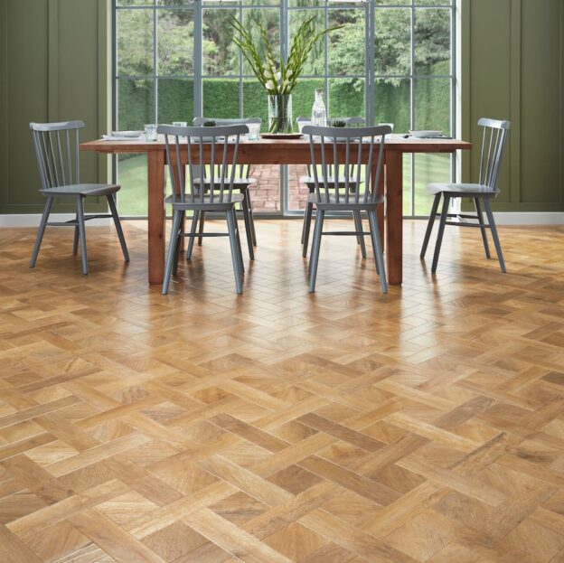 Spring Oak SBW RL01 | Karndean Art Select Dining Room | Best at Flooring