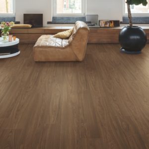 Chic Walnut SIG4761 | Signature | QuickStep Laminate Flooring