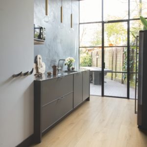 Brushed Oak Natural SIG4763 | Signature | QuickStep Laminate Flooring