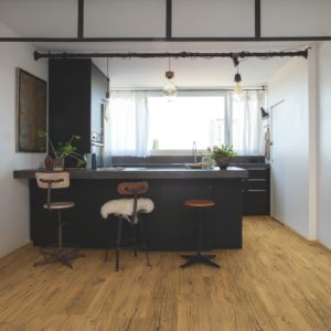Cracked Oak Natural SIG4767 | Signature | QuickStep Laminate Flooring