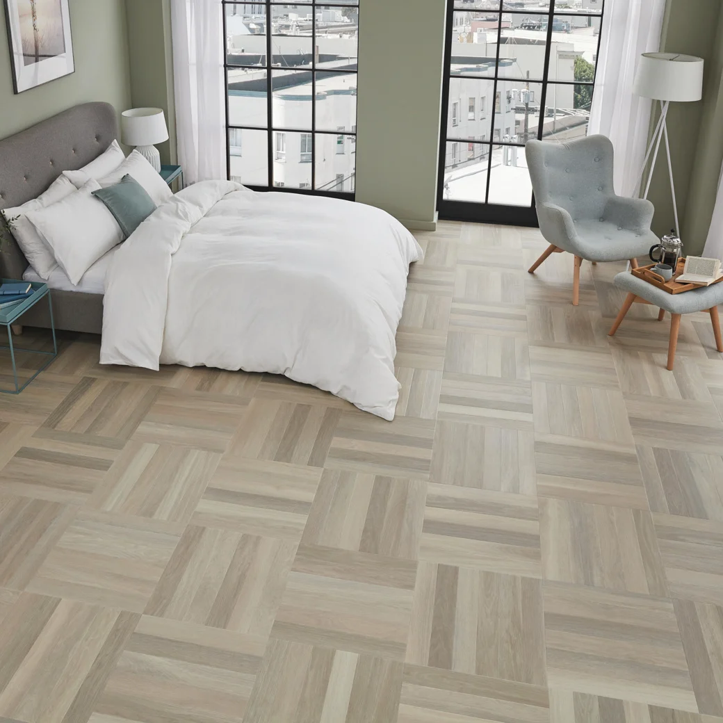 Karndean Glacier Oak flooring in a bedroom