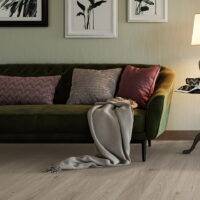 Room with sherwood Oak Shell Invictus Primus flooring