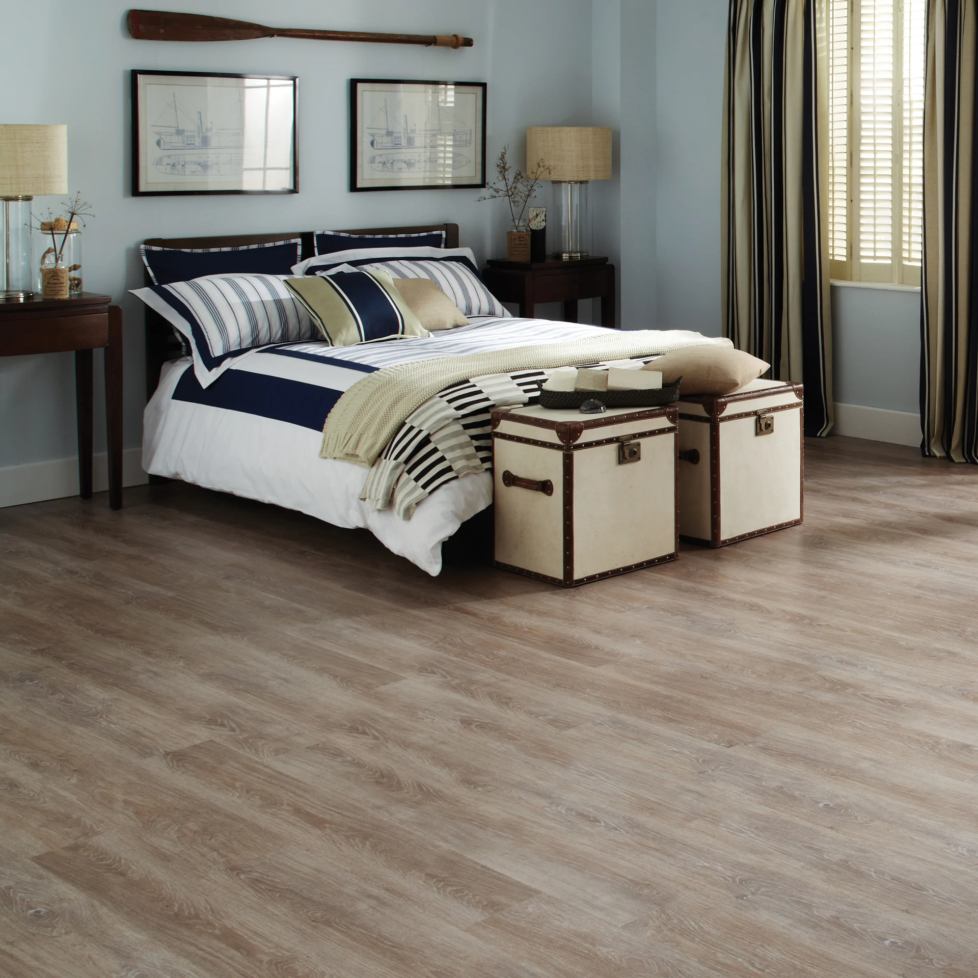 Bedroom with Palio Arezzo flooring
