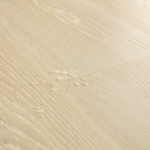 Frosty Beige Oak CLM5799 | Quick-Step Classic | Best at Flooring