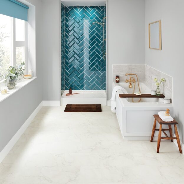 Frosted Marble | Karndean Knight Tile Rigid Core | Bathroom