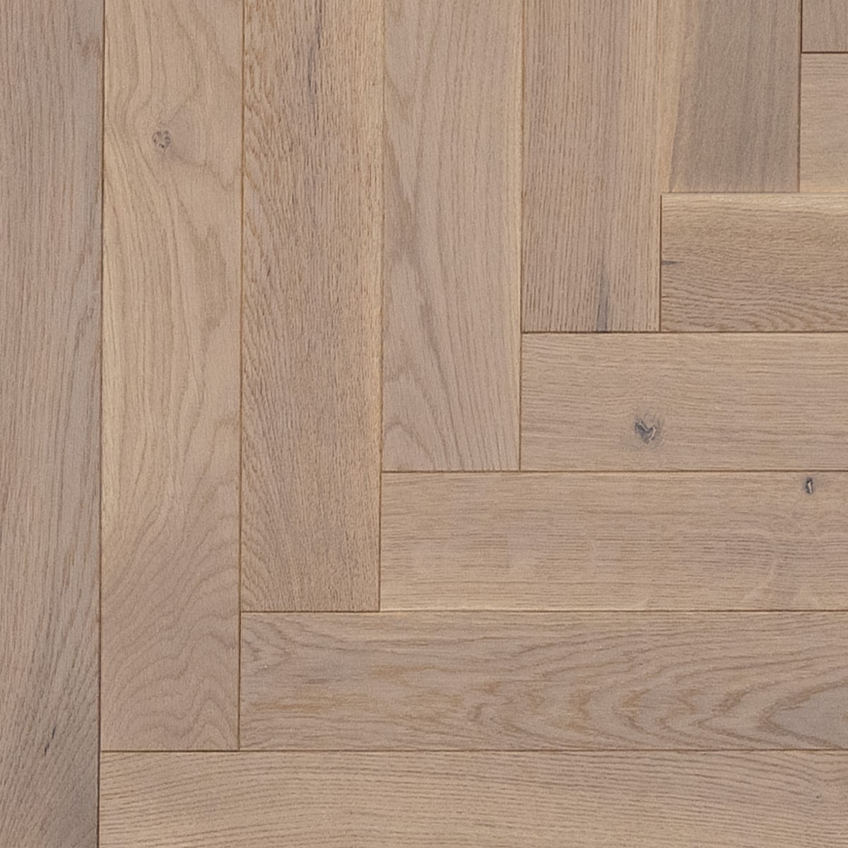 TH109 Seashell Strip | V4 Tundra Herringbone | Close Up