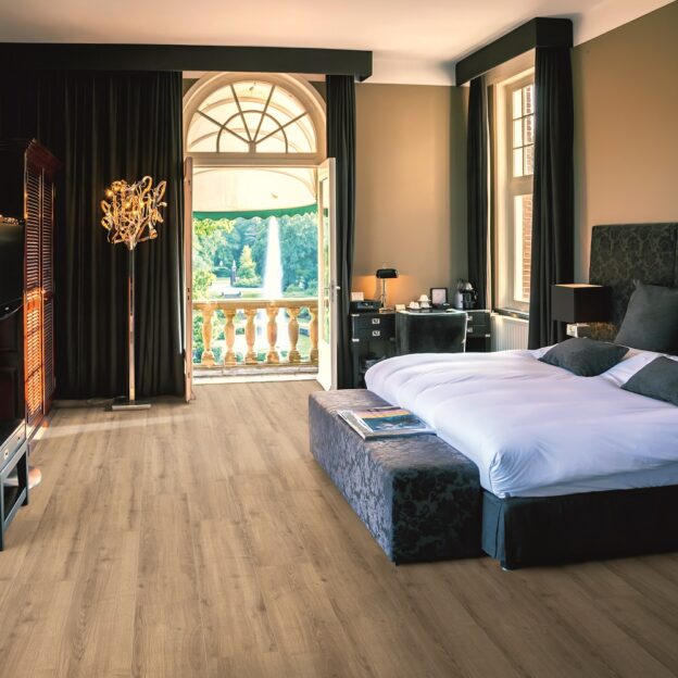 Luxor Oak Gold RV822 | Kronotex Rooms | Bedroom