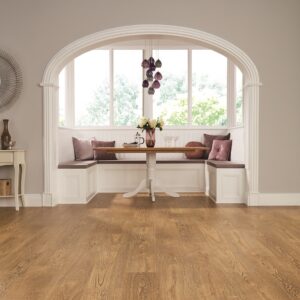 English Character Oak VGW8115 | Karndean Van Gogh | Kitchen Diner