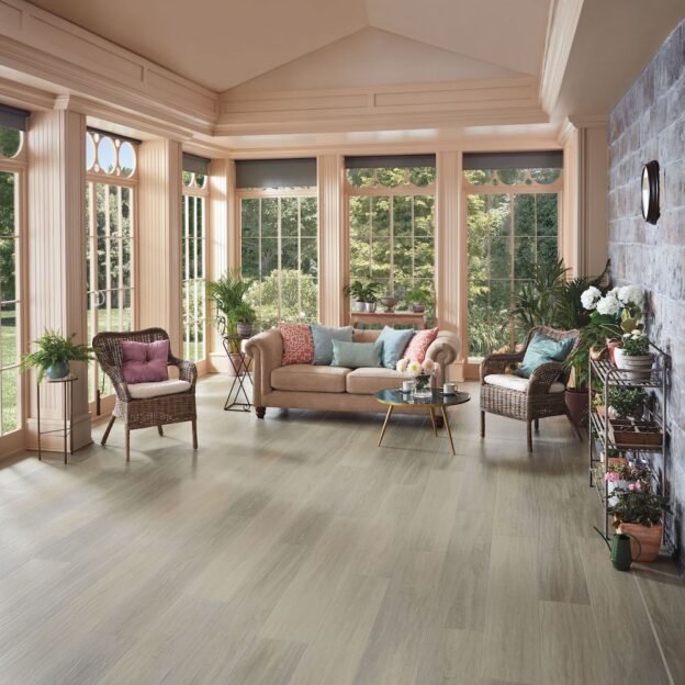 Glacier Oak RL21 | Karndean Art Select Living Room | Best at Flooring