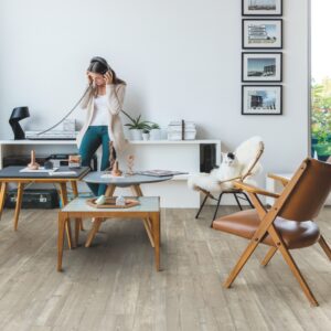 QuickStep Alpha Bloom Morning Mist Pine | Lounge
