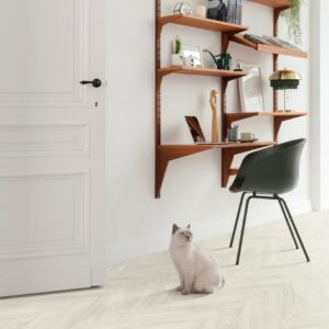 Laurel Oak 51104 | Moduleo LayRed Herringbone | Office