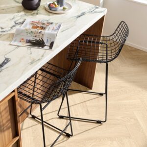 Laurel Oak 51230 | Moduleo LayRed Herringbone | Kitchen