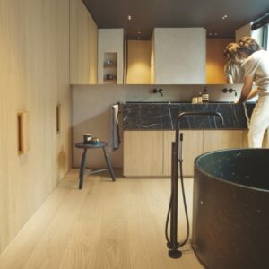 Leather Oak Extra Matt | QuickStep Amato | Bathroom