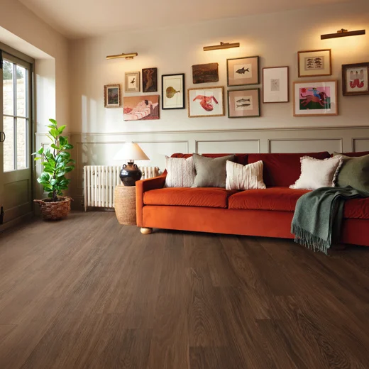 Living room with Nutmeg Limed Oak flooring.