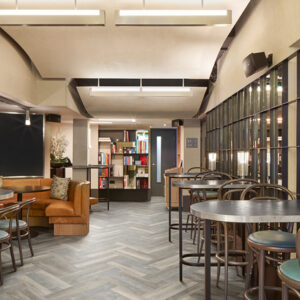 Sierra Exempla Berkley Oak Small Parquet in dining room